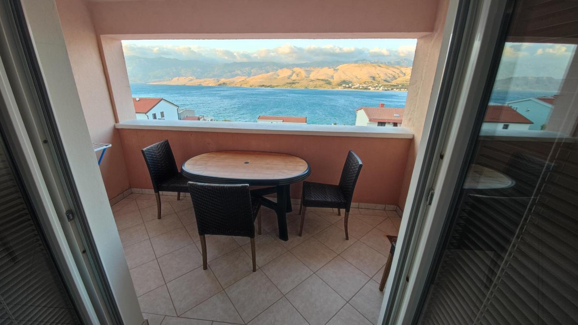 Apartments Bolont Pag Town Εξωτερικό φωτογραφία